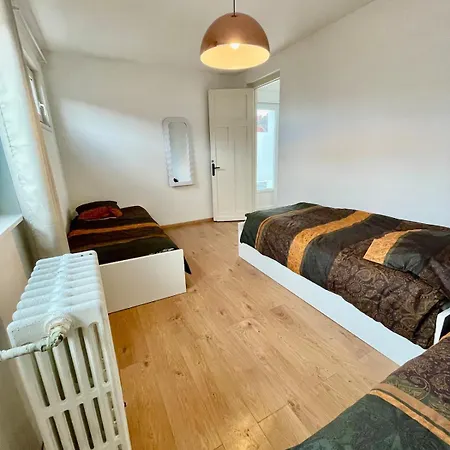 Вилла Large 6-bedroom House, Close To Center, Chr Лилль